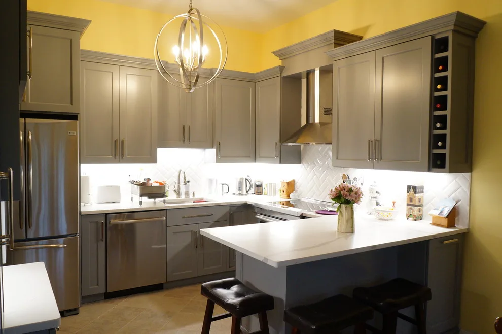 Gray Kitchen in the Condo by Taylor Made Cabinets, Leominster MA - Photo 3
