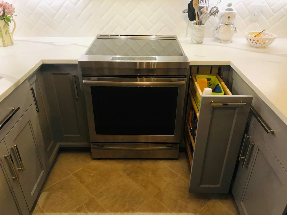 Gray Kitchen in the Condo by Taylor Made Cabinets, Leominster MA - Photo 7