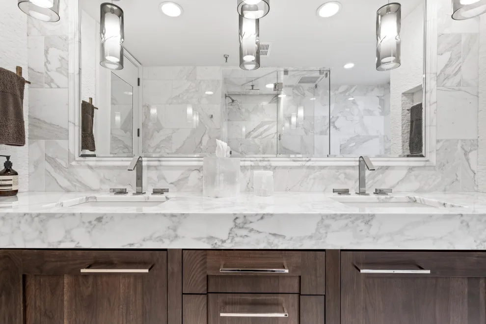 Water Tower Place Condo Renovation, Chicago by Airoom Architects-Builders-Remodelers - Photo 12