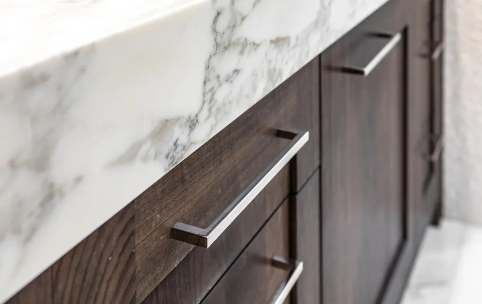 Water Tower Place Condo Renovation, Chicago by Airoom Architects-Builders-Remodelers - Photo 20