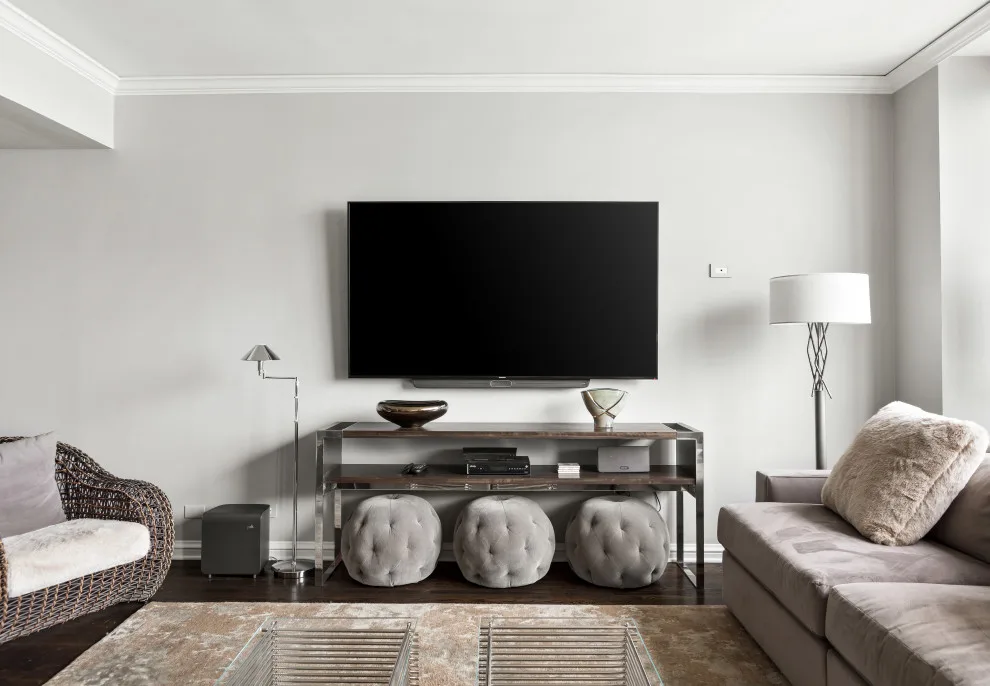 Water Tower Place Condo Renovation, Chicago by Airoom Architects-Builders-Remodelers - Photo 35