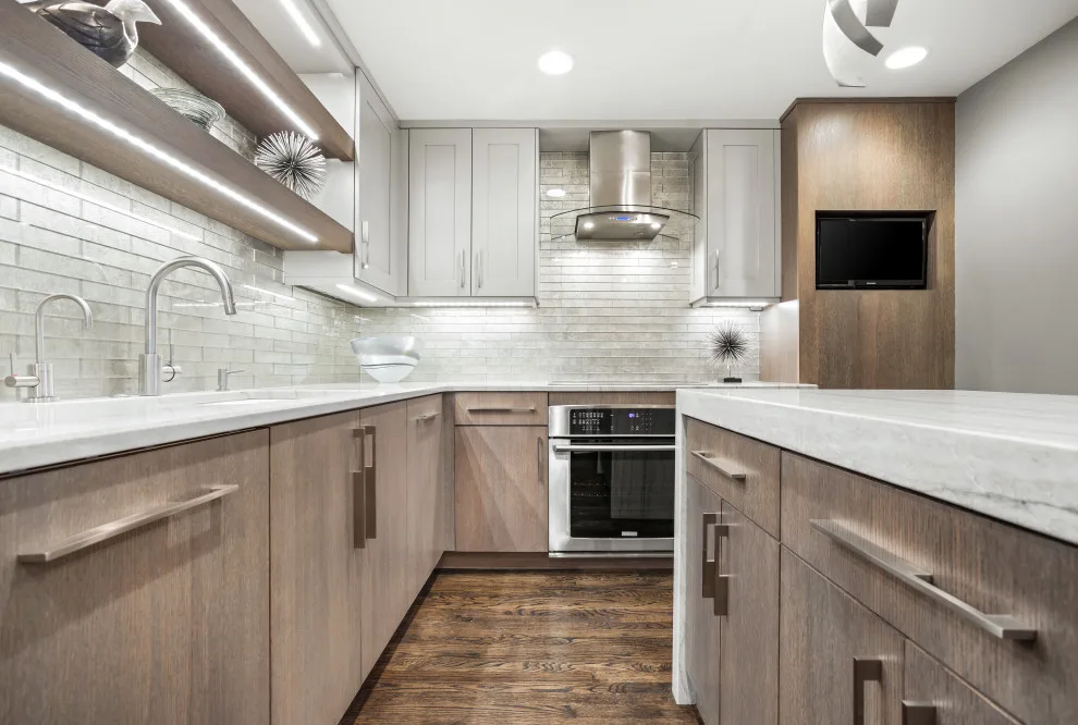 Water Tower Place Condo Renovation, Chicago by Airoom Architects-Builders-Remodelers - Photo 25