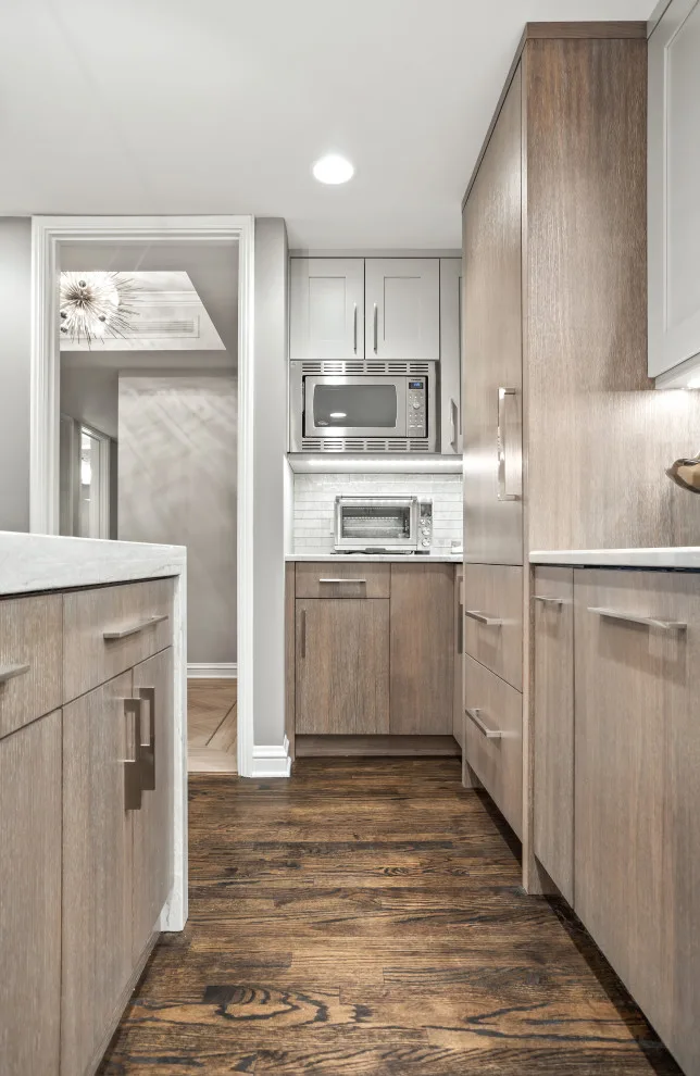 Water Tower Place Condo Renovation, Chicago by Airoom Architects-Builders-Remodelers - Photo 17