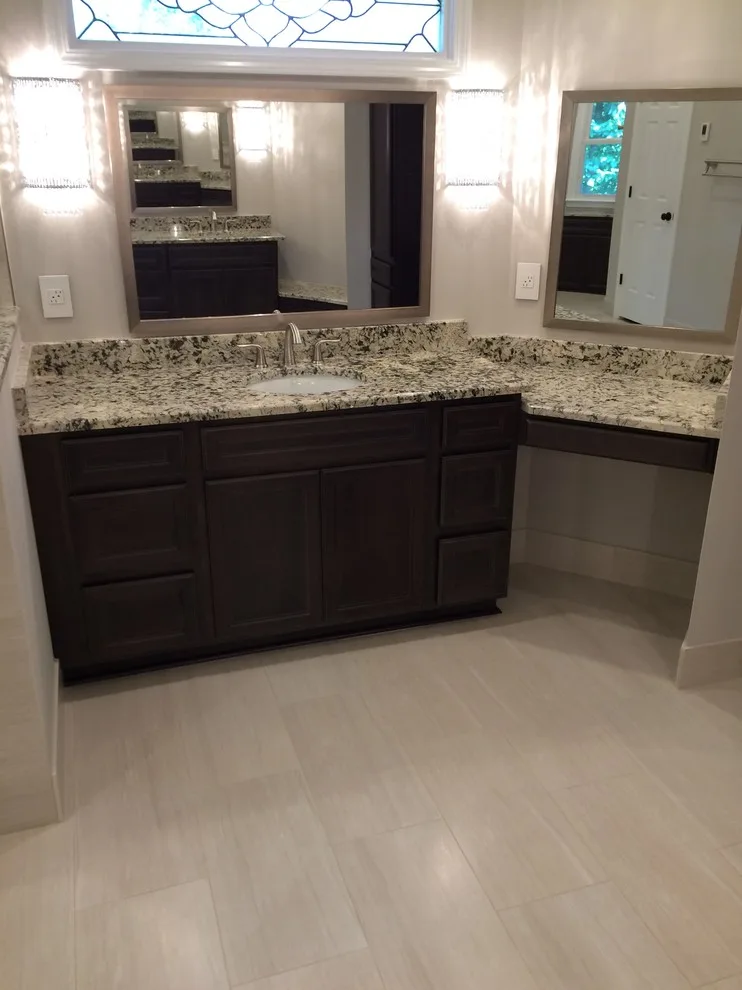 Modern bathroom by Custom Professional Remodeling, Inc - Photo 17