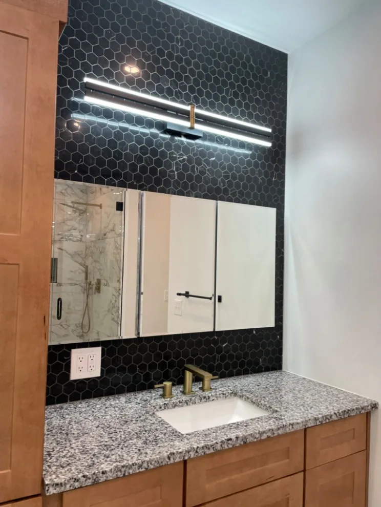 Modern bathroom by Custom Professional Remodeling, Inc - Photo 4