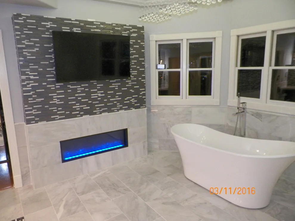 Modern Bathroom in Black and White by A&B's Home Improvements - Photo 4