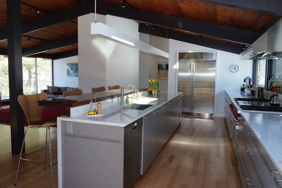 Contemporary Deck Style Kitchen by Taylor Made Cabinets, Leominster MA - Photo 4
