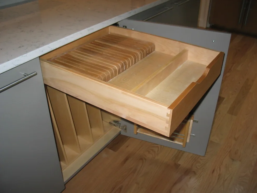 Contemporary Deck Style Kitchen by Taylor Made Cabinets, Leominster MA - Photo 5