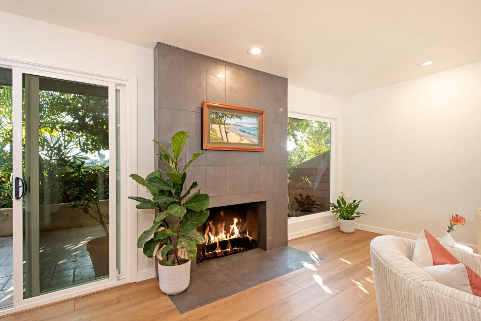 Condo with Transitional Design by J Davies Builders LLC - Photo 9