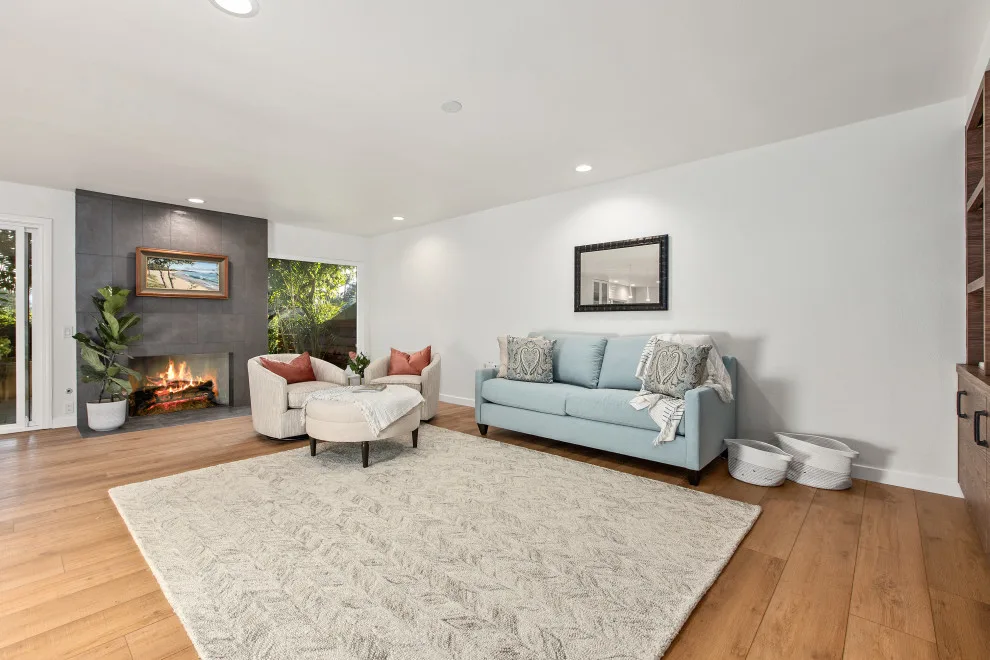 Condo with Transitional Design by J Davies Builders LLC - Photo 10