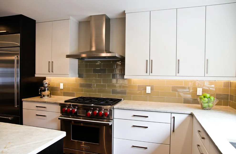 Modern Sophistication by Dream House Dream Kitchens - Photo 16