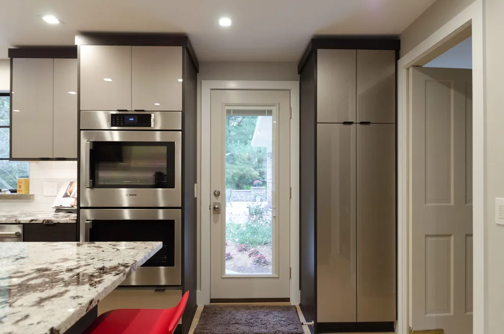 Modern House Remodel by Inde Kitchen Remodelers - Photo 15