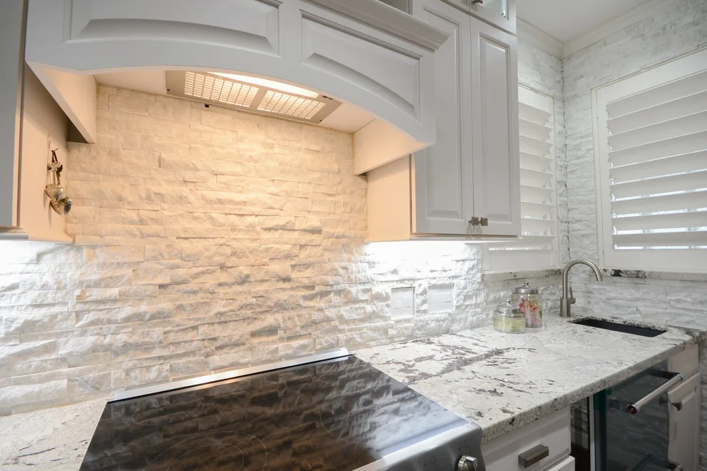 Modern Kitchen by J. & M. Const. & Remodeling Co - Photo 4