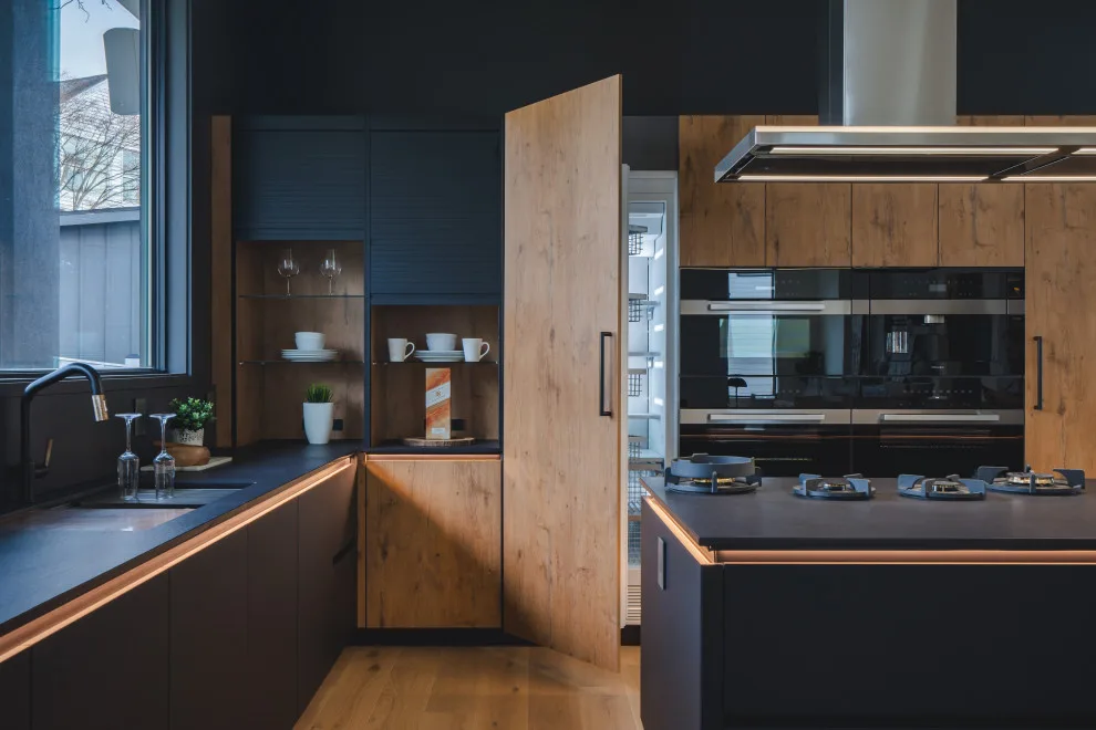 Modern Kitchen Design in Arlington VA by UCS Kitchen Design - Photo 25