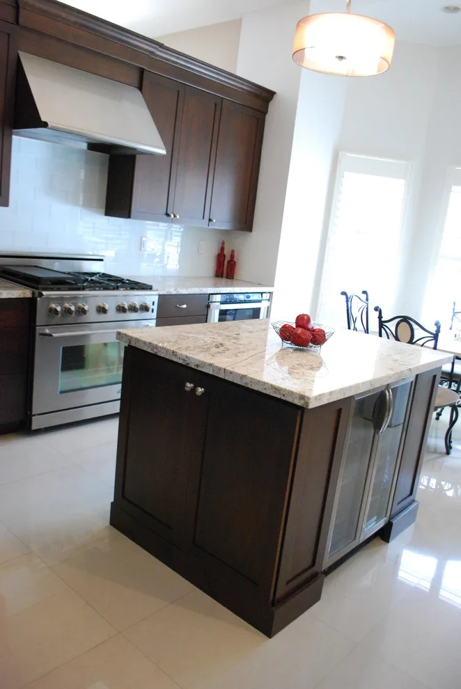 Modern Miami Kitchen by Eleet Fine American Cabinetry - Photo 2