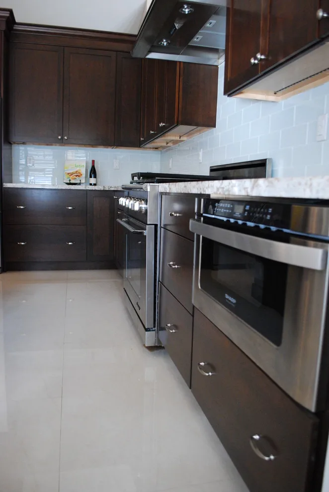 Modern Miami Kitchen by Eleet Fine American Cabinetry - Photo 5