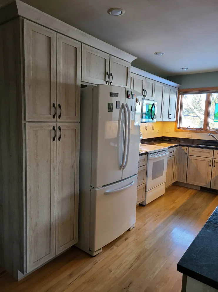 Modern Kitchen Refacing with Shaker-Style Cabinets in Textured "Nizza" by Kitchen Solvers Of Madison - Photo 4