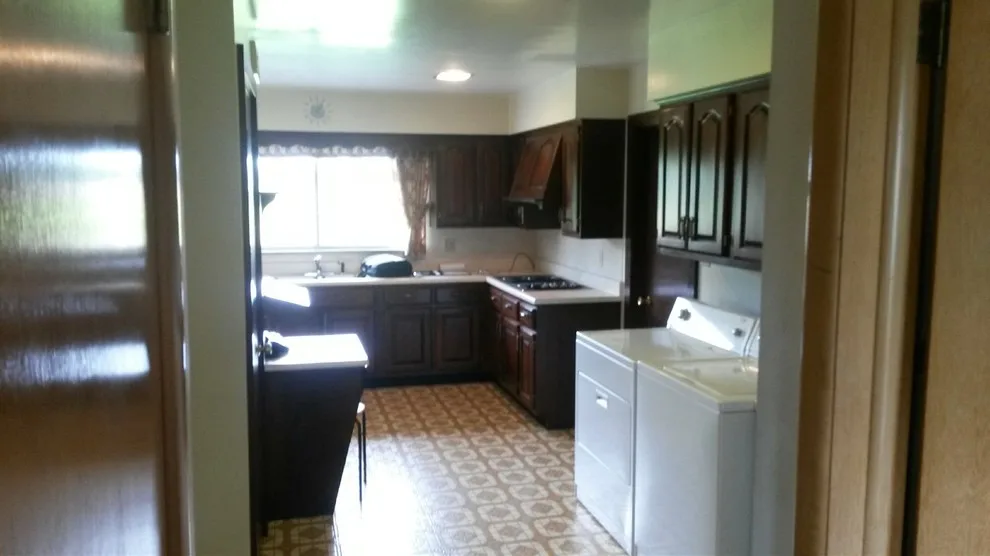 Modern Kitchen Renovation by Kitchen Solvers Of Fort Wayne & Toledo - Photo 6
