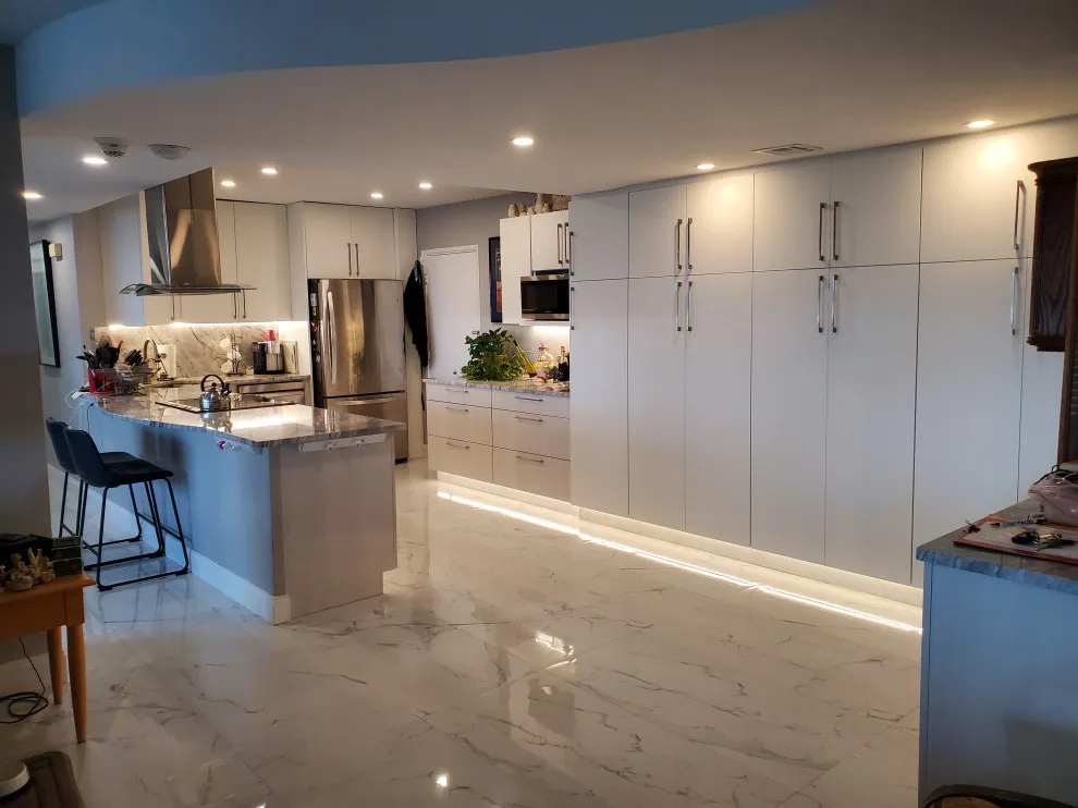 Modern Kitchen Renovation in Pearl Finish by Kitchen Solvers Of Fort Lauderdale - Photo 13