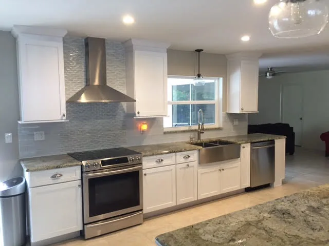 Modern Initiative - DesignCraft Cabinetry by Apollo Kitchen & Bath - Photo 4