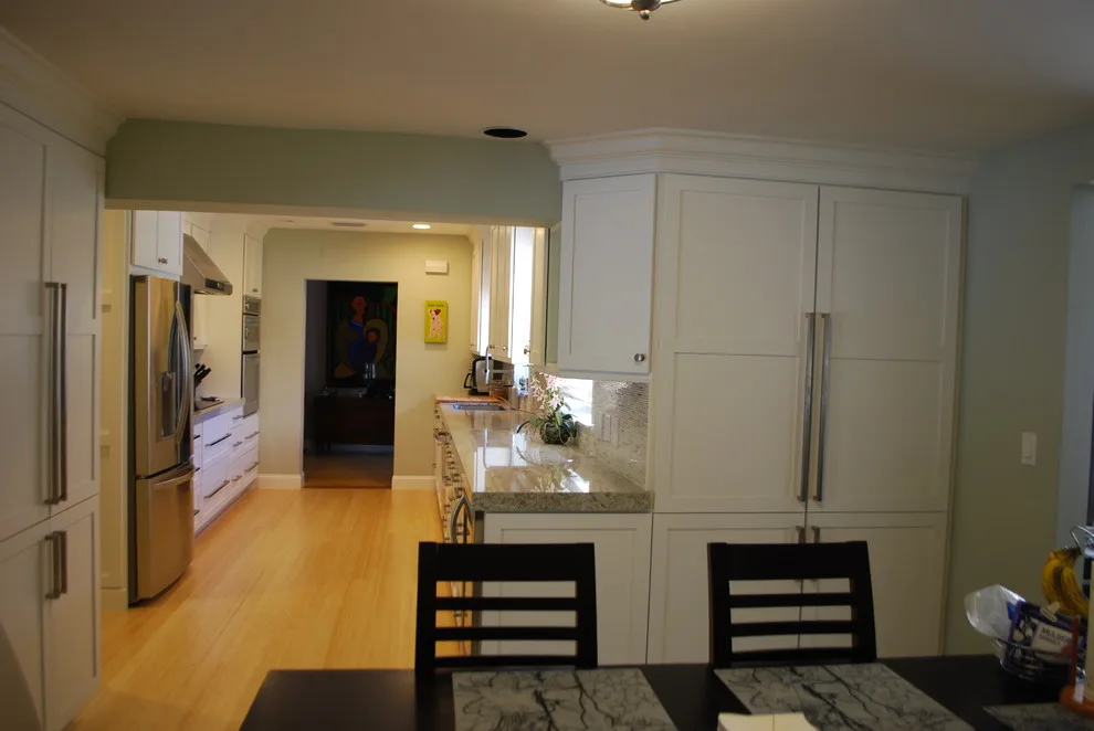 Modern Pinecrest Kitchen by Eleet Fine American Cabinetry - Photo 6