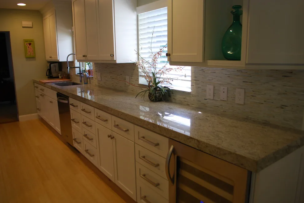 Modern Pinecrest Kitchen by Eleet Fine American Cabinetry - Photo 11