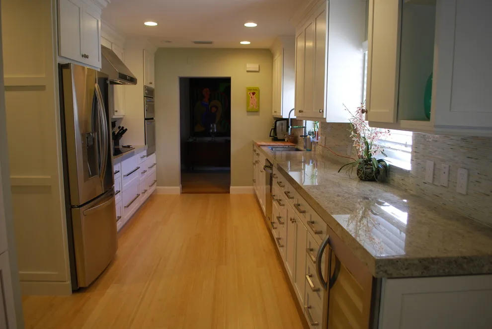 Modern Pinecrest Kitchen by Eleet Fine American Cabinetry - Photo 8