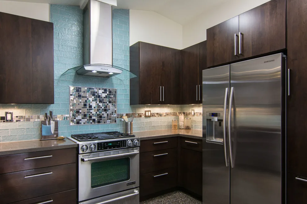 Modern Santa Clarita Kitchen by Lenton Company, Inc. - Photo 3
