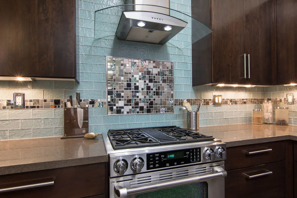 Modern Santa Clarita Kitchen by Lenton Company, Inc. - Photo 10