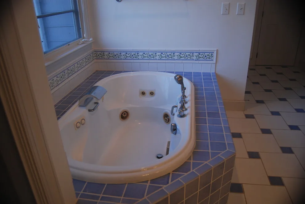 Contemporary Bathroom Renovation by The Kitchen And Bath People - Photo 3
