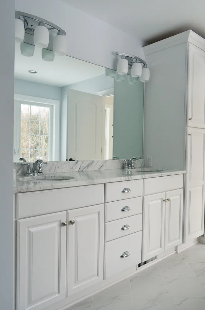 Inde Restrooms by Inde Kitchen Remodelers - Photo 2
