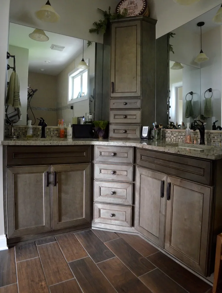 Inde Restrooms by Inde Kitchen Remodelers - Photo 22