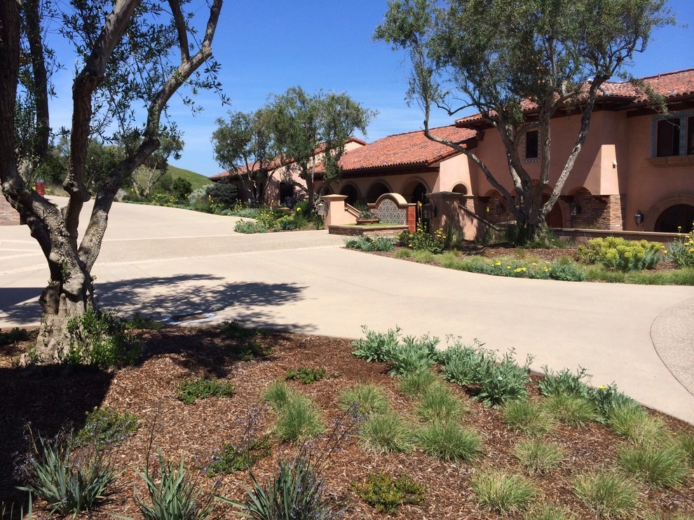 Spanish Revival over Seven Sisters by Jeffrey Gordon Smith Landscape Architecture - Photo 16