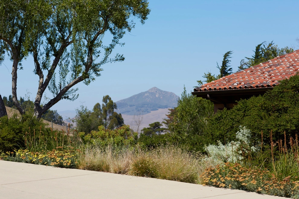 Spanish Revival over Seven Sisters by Jeffrey Gordon Smith Landscape Architecture - Photo 104