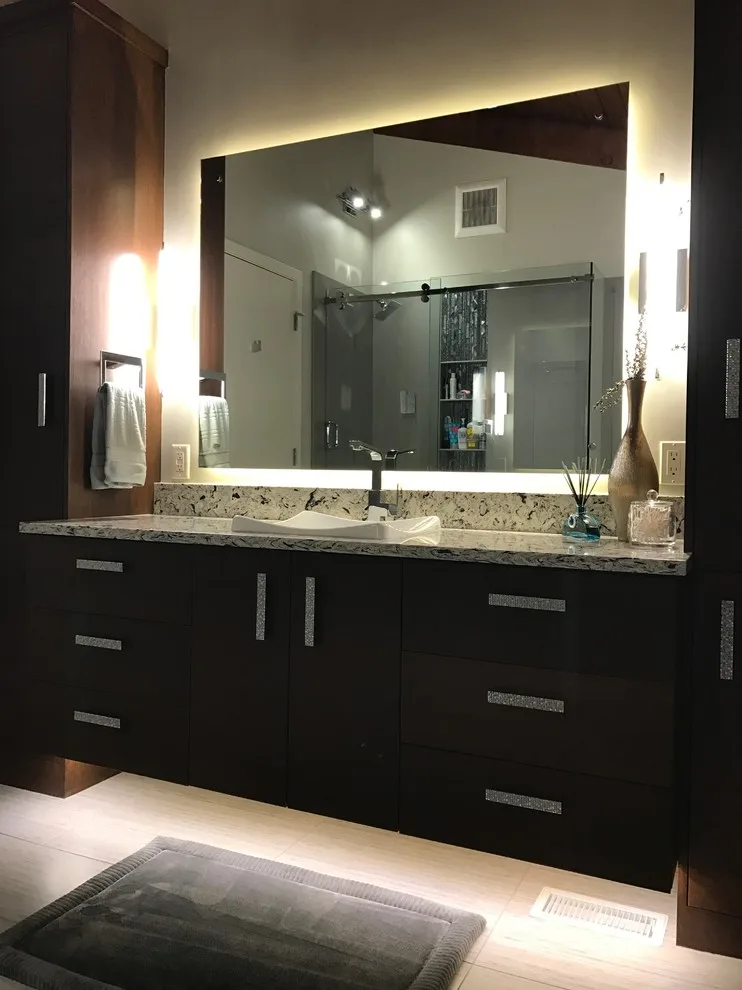 Builder's Personal Residence: Main Bathroom by On The Level Remodeling Company - Photo 6