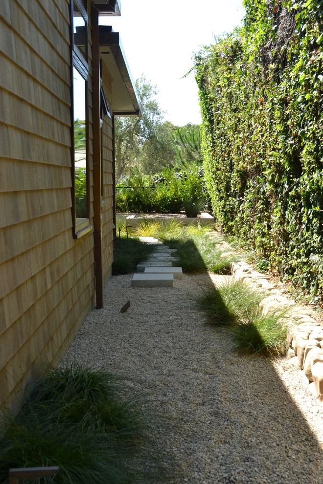 Montecito Zen by Jeffrey Gordon Smith Landscape Architecture - Photo 18