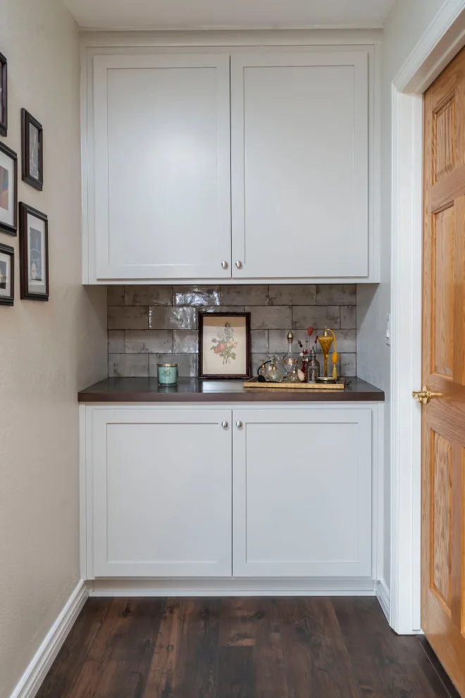 Enhanced Storage and Seating in the Expansive Leona Valley Kitchen by Lenton Company, Inc. - Photo 18
