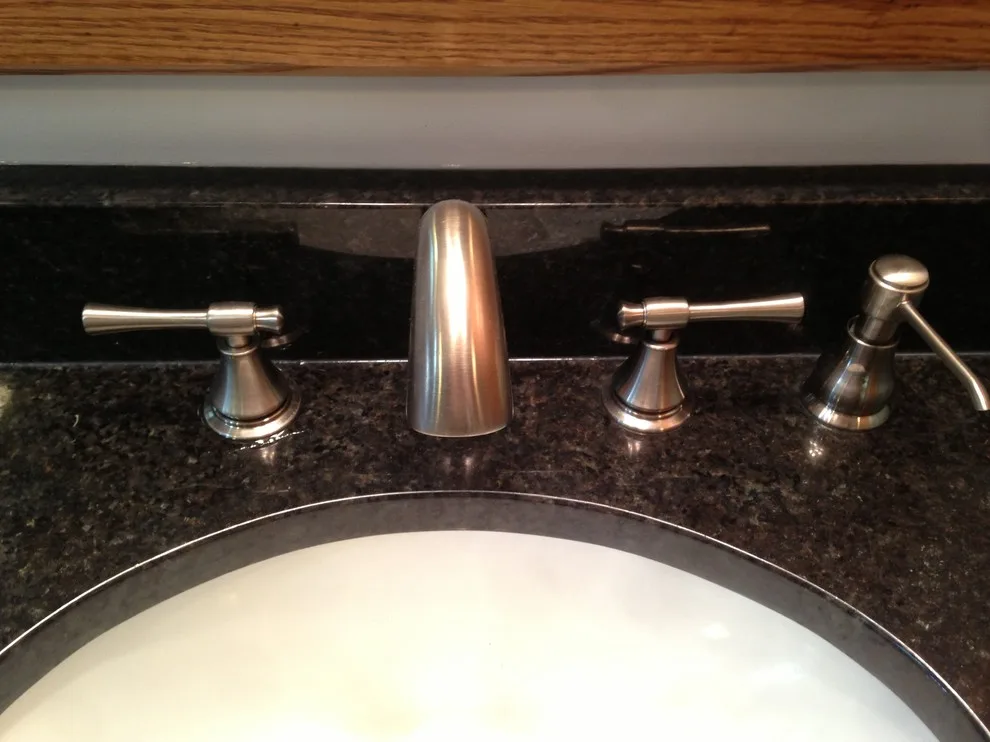 Chic Grey and Luxurious Oak by In A Week. Guaranteed - Photo 2