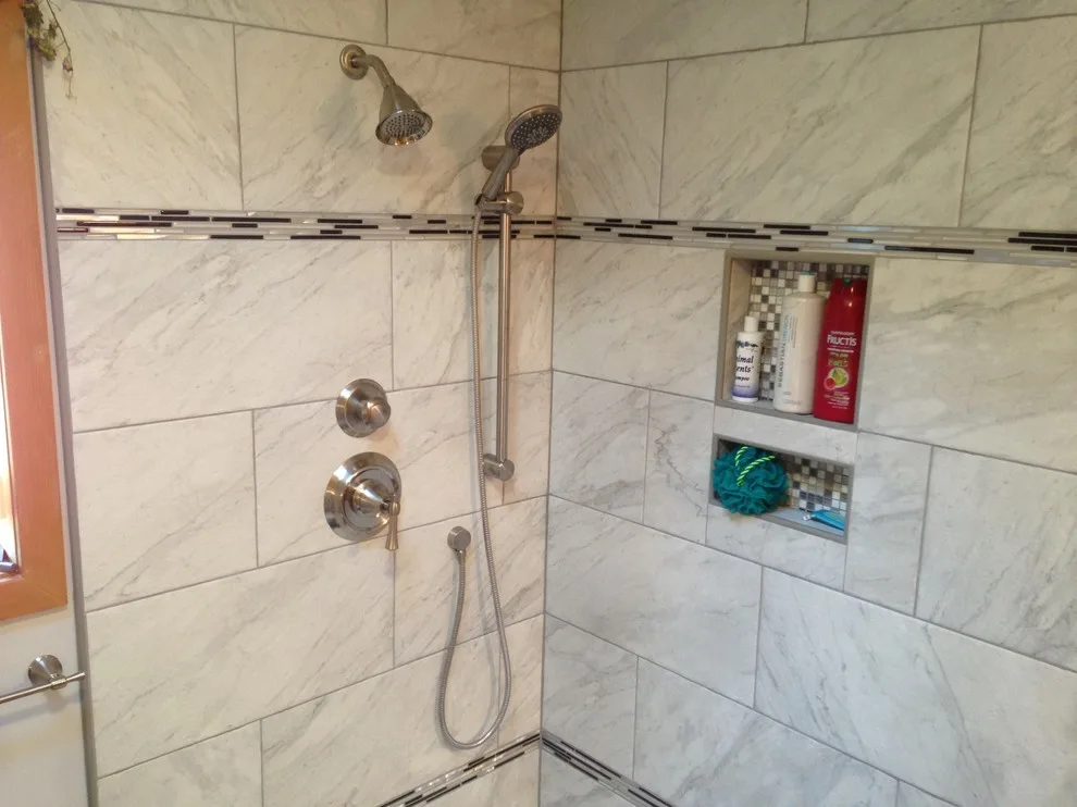 Chic Grey and Luxurious Oak by In A Week. Guaranteed - Photo 4
