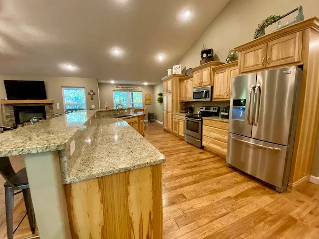 Mid Missouri Kitchen & Bath - Photo 9