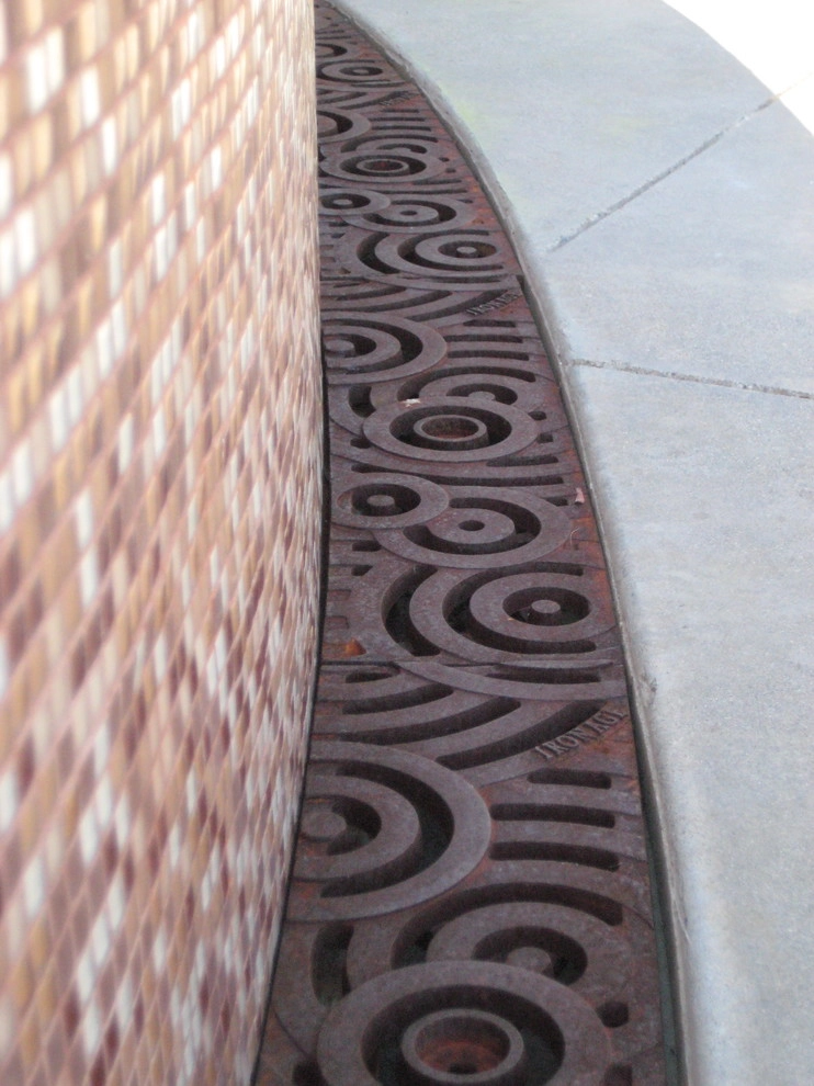 Curvalicious by Jeffrey Gordon Smith Landscape Architecture - Photo 20