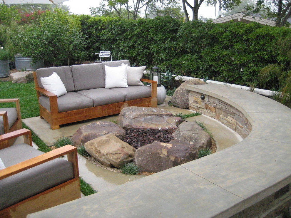 Santa Barbara Modern Ranch by Jeffrey Gordon Smith Landscape Architecture - Photo 17