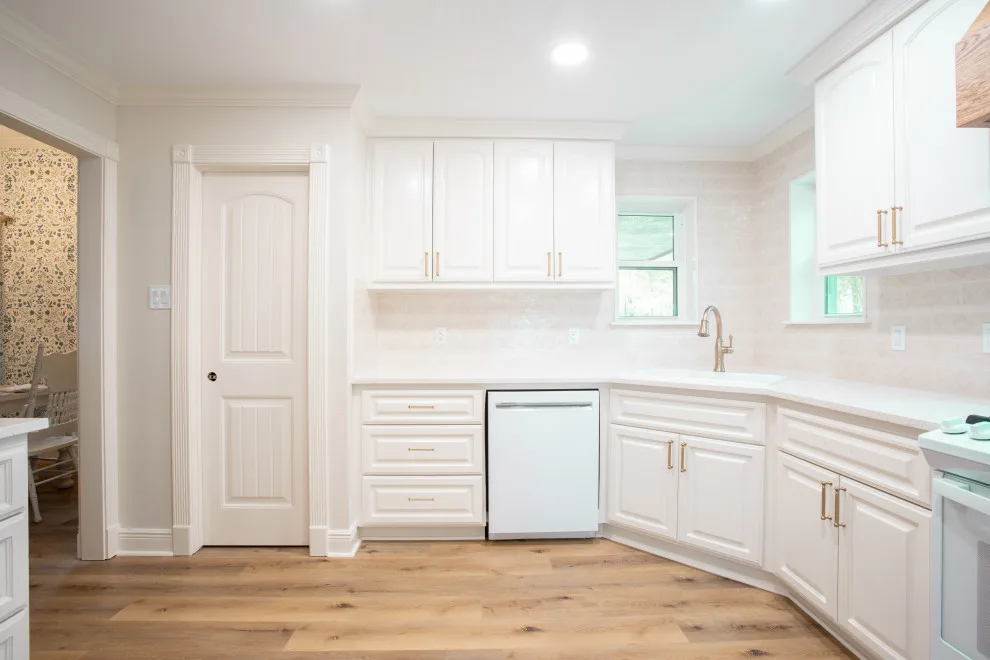 Cozy Kitchen in Jacobs Reserve by Premium Residential Remodeling - Photo 26