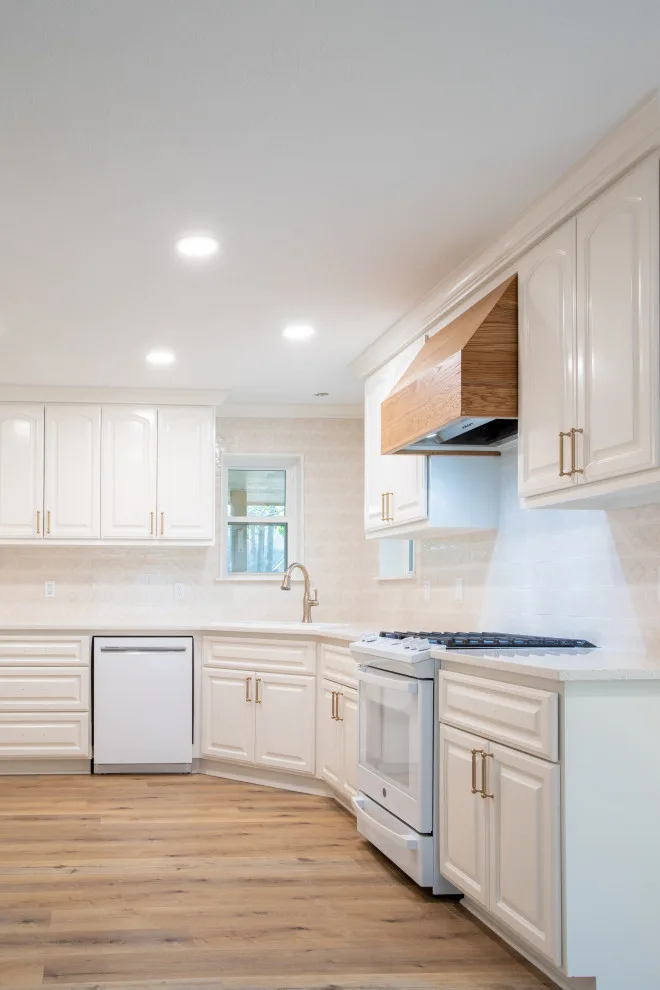 Cozy Kitchen in Jacobs Reserve by Premium Residential Remodeling - Photo 7