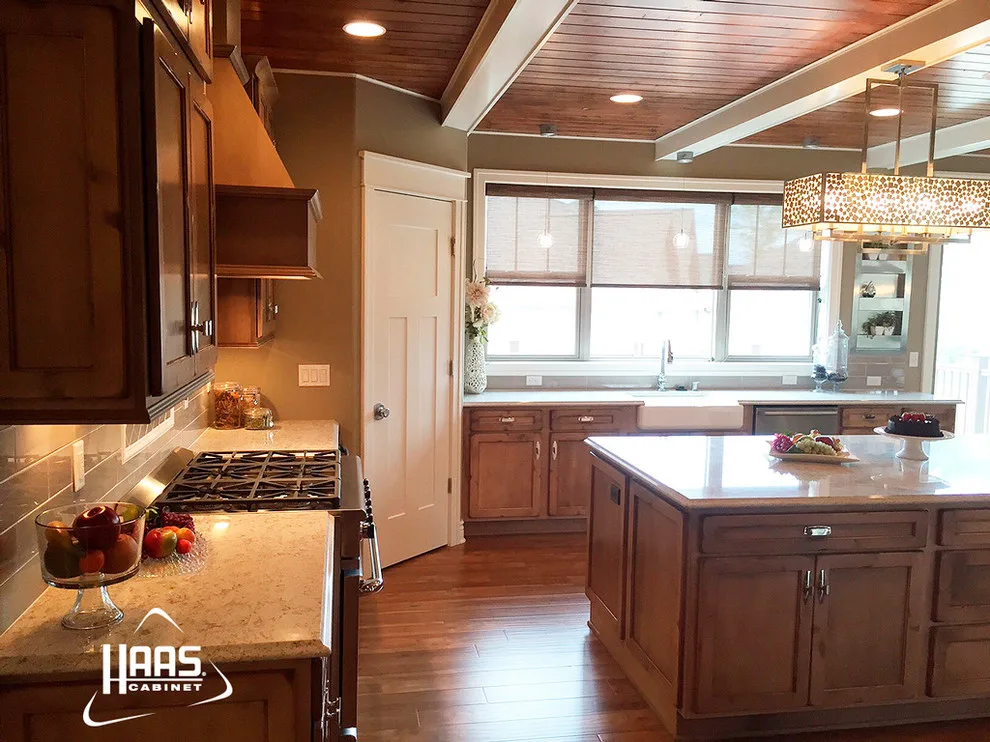 Lancaster Maple Cottage by Haas Cabinets - Photo 2