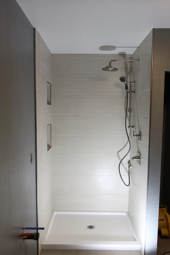 Bruce Roberts Company - Photo 10