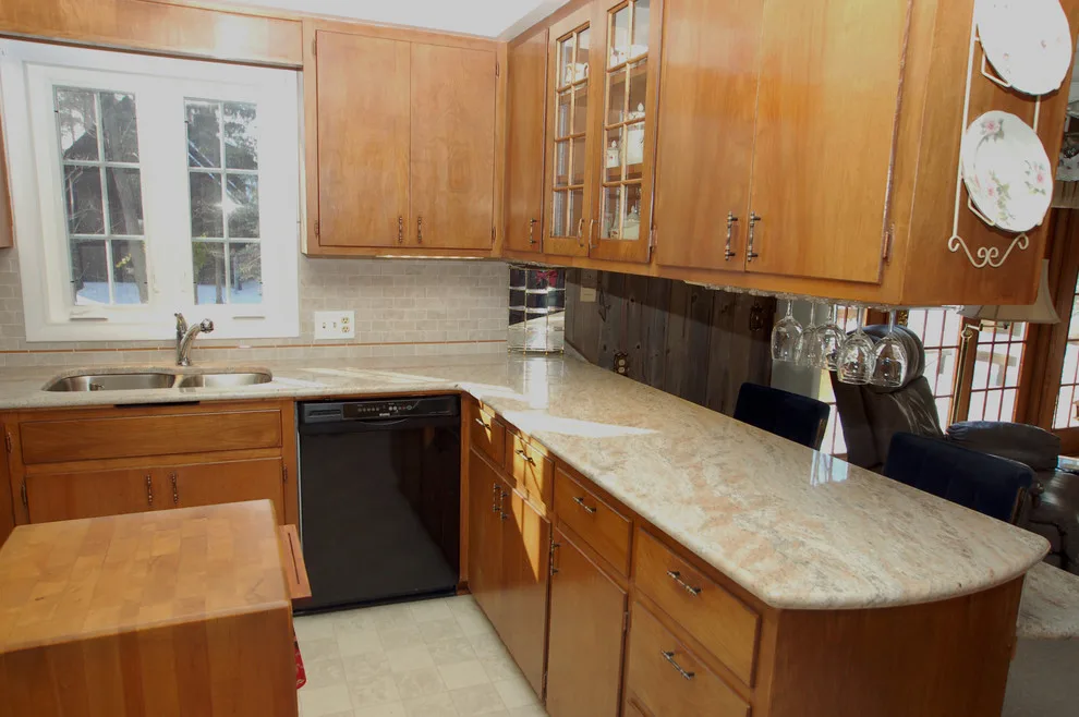 Midland, MI Countertop Replacement Services by Tri-City Remodeling & Nowak Cabinets - Photo 24
