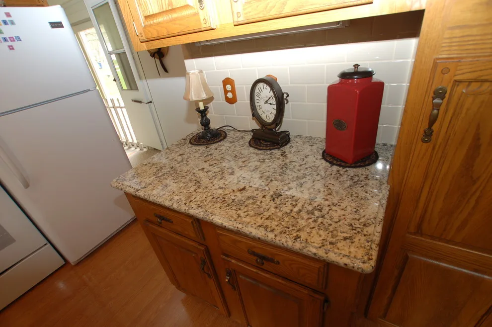 Midland, MI Countertop Replacement Services by Tri-City Remodeling & Nowak Cabinets - Photo 22