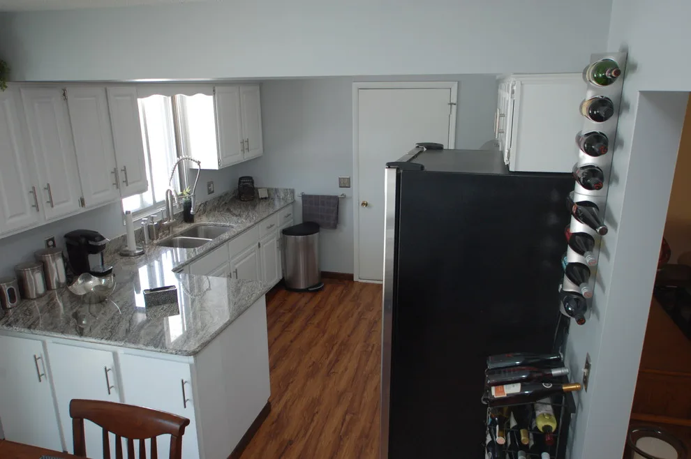 Midland, MI Countertop Replacement Services by Tri-City Remodeling & Nowak Cabinets - Photo 11