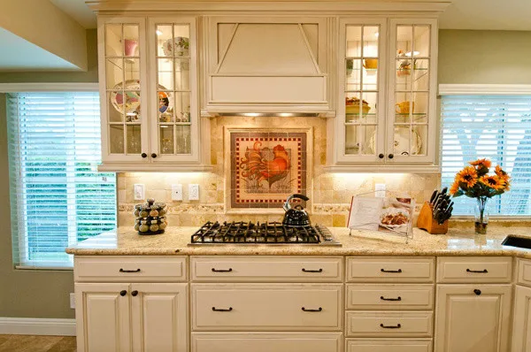 Classic Country Kitchen by Kaminskiy Design And Remodeling - Photo 9